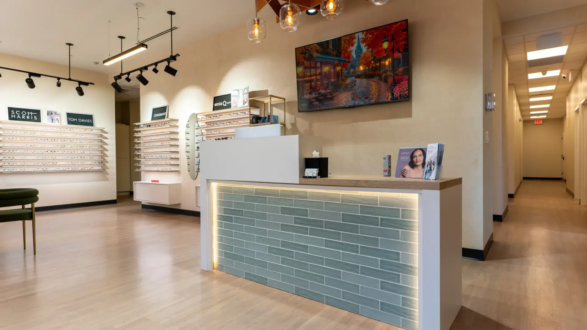 Luxe Eye and Wellness: examination