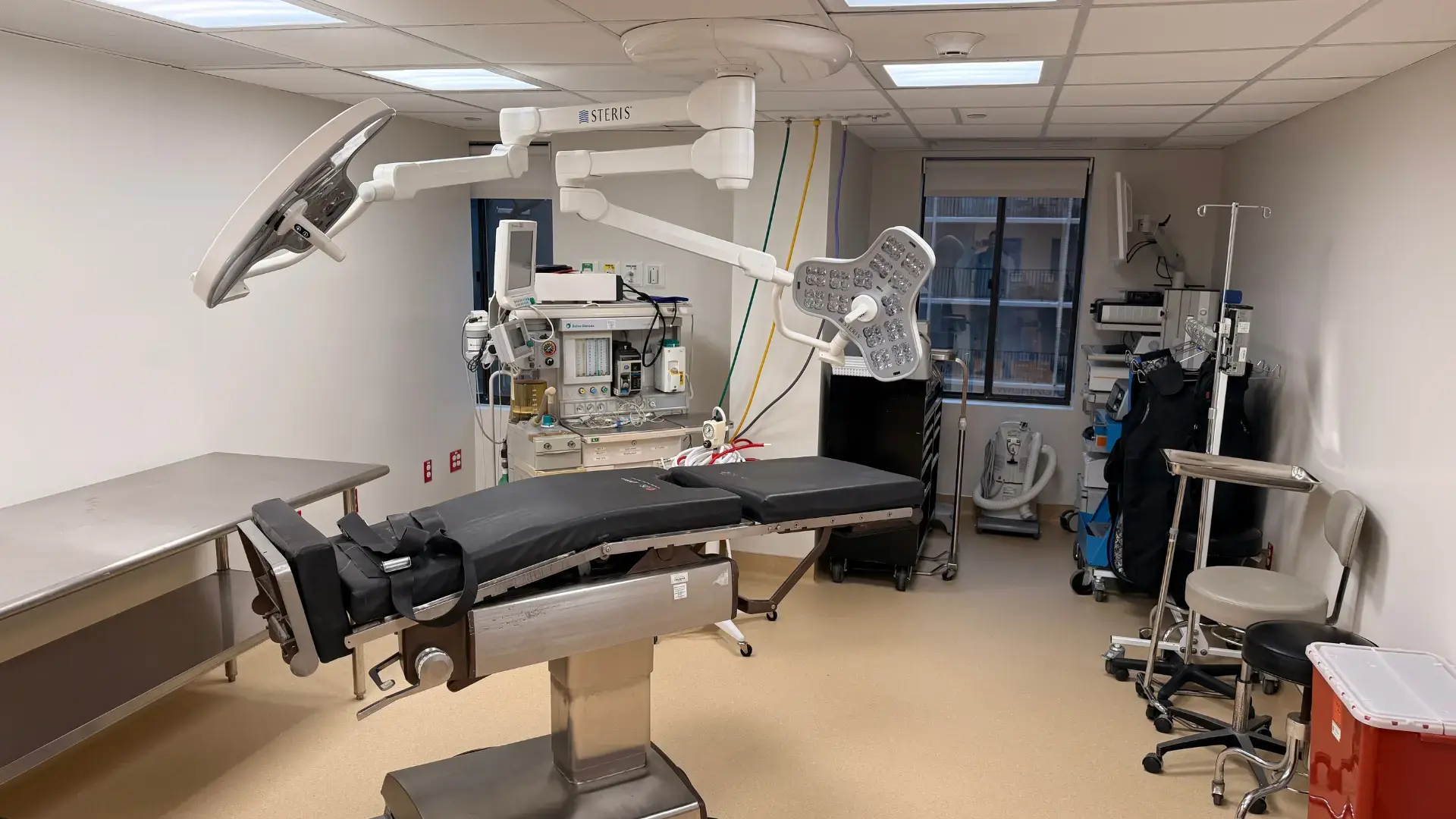 DCHUX Surgical Center: clinical area