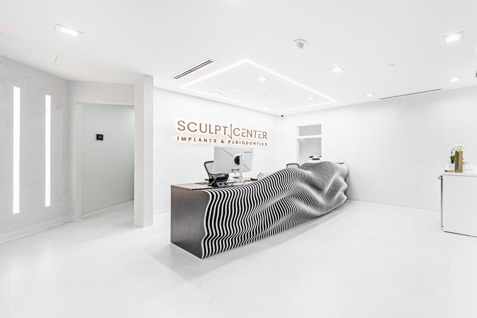 Side view of front desk at the Sculpt Center