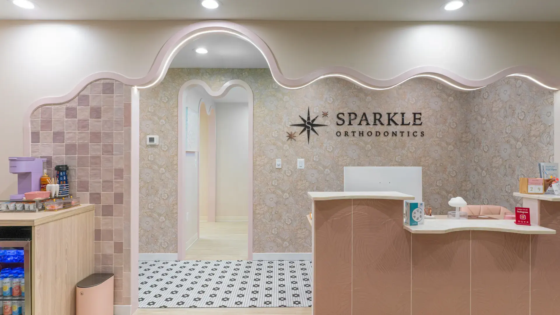 Sparkle Orthodontist: lobby and reception desk